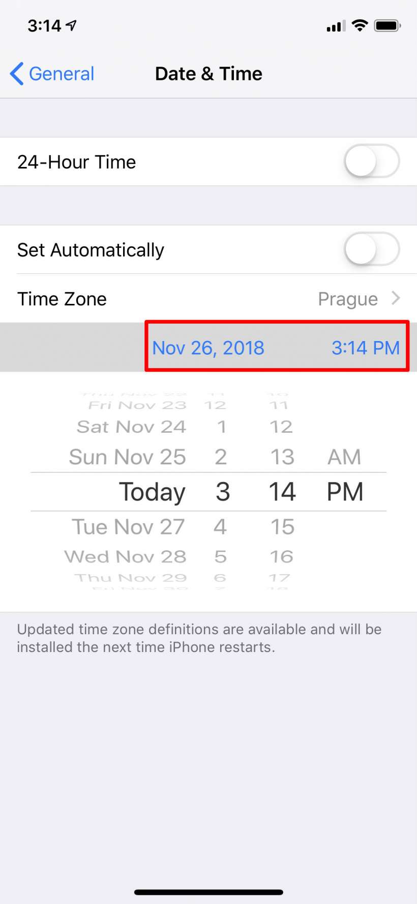 How to manually set the clock on iPhone and iPad.