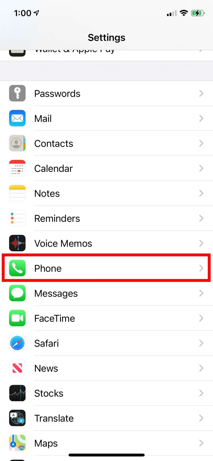 How to return to full screen call notifications on iPhone.