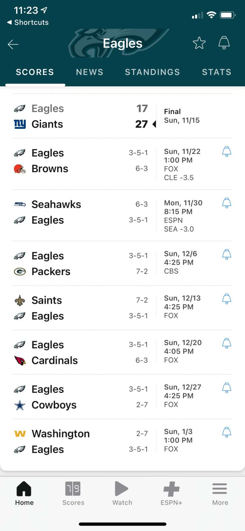 How to quickly check your favorite team's game score with Back Tap on iPhone.