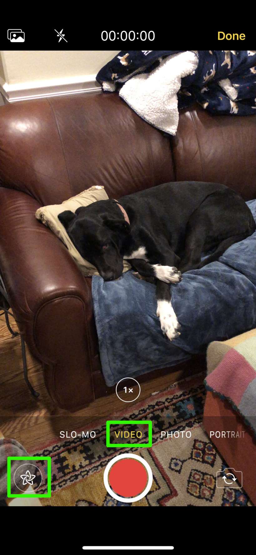 How to make your iPhone videos look old, or like they were shot on a camcorder. How to make your iPhone videos look old, or like they were shot on a camcorder.