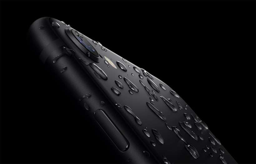 iPhone SE 2 iPhone SE Black