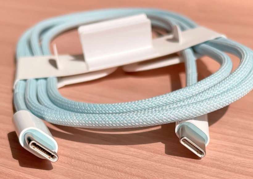 Apple USB-C cable