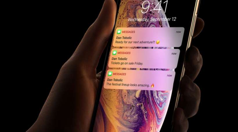 iPhone Xs Face ID iPhone Xs Face ID