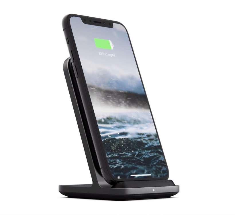 Review of Nomad Qi wireless charging Base Station Stand for iPhone and AirPods.