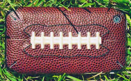 apple iphone skin sportLEATHER ZAGG football